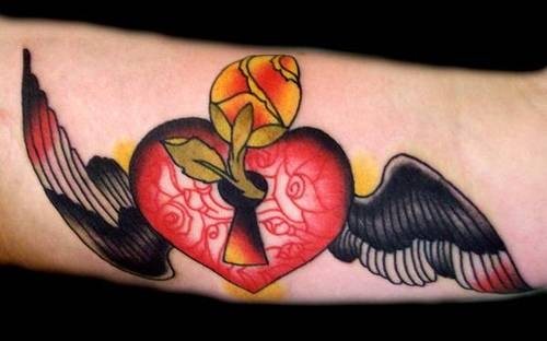 87 Gute Ideen Herz Tattoos