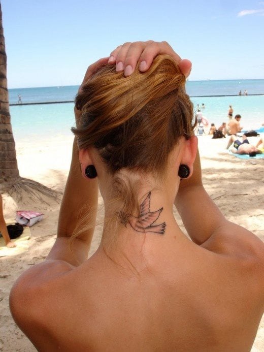 Nacken filigranes tattoo Tattoo Sterne