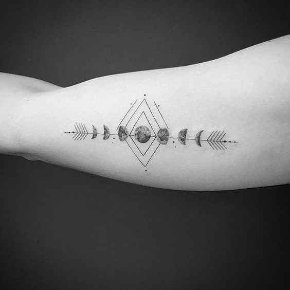 geometrische tattoo 10