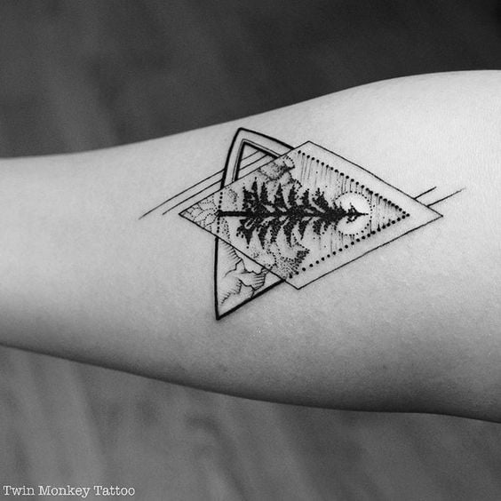 Dreieck bedeutung offenes tattoo Tattoo