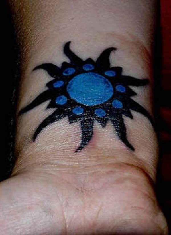 tattoo sonne 13