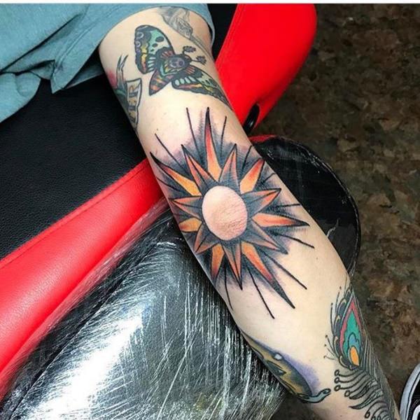 tattoo sonne 1742