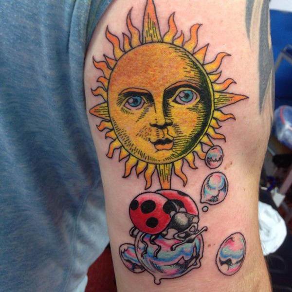 tattoo sonne 351