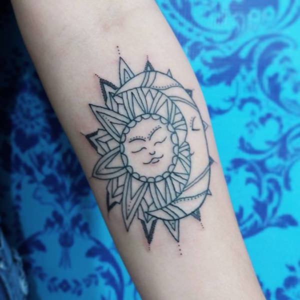 tattoo sonne 78