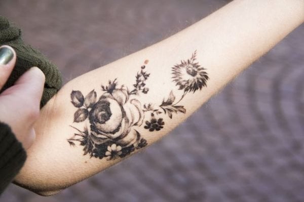 blumen tattoo 10