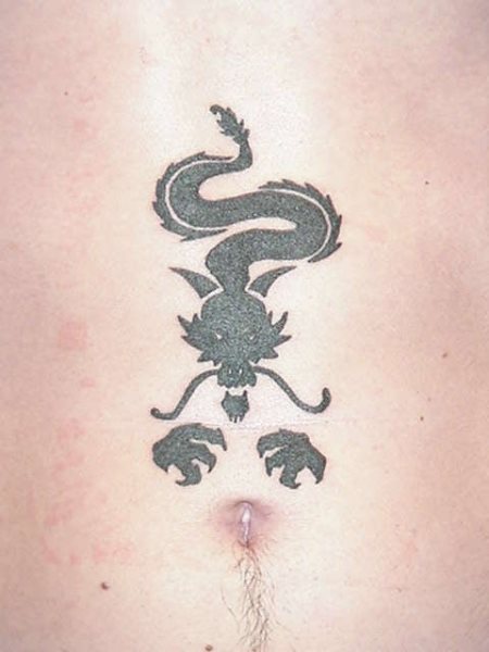 bauchnabel tattoo 1023