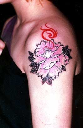 blume tattoo 1004