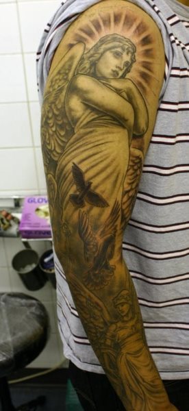 engelchen tattoo 1002