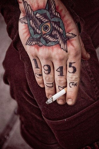finger gelenke tattoo 503