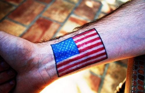 flagge tattoo 550