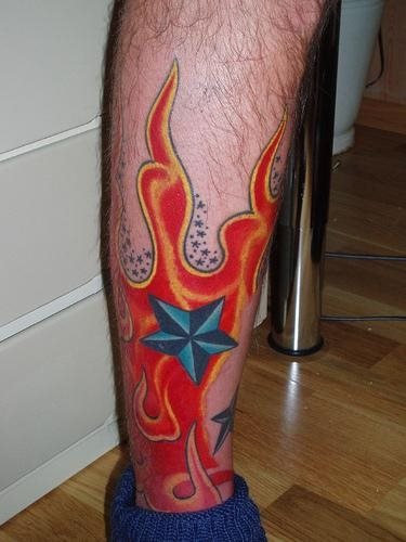 flamme feuer tattoo 1090