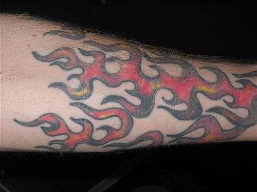 flamme feuer tattoo 1021