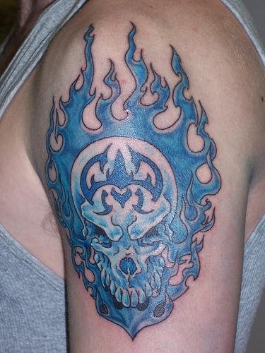 flamme feuer tattoo 1038