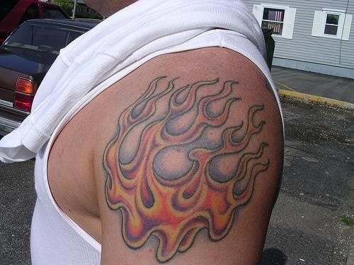 flamme feuer tattoo 1048