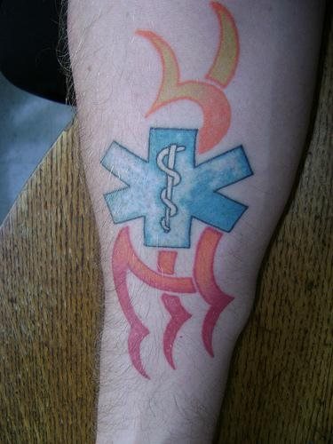 flamme feuer tattoo 1055