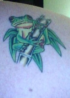 frosch tattoo 1023