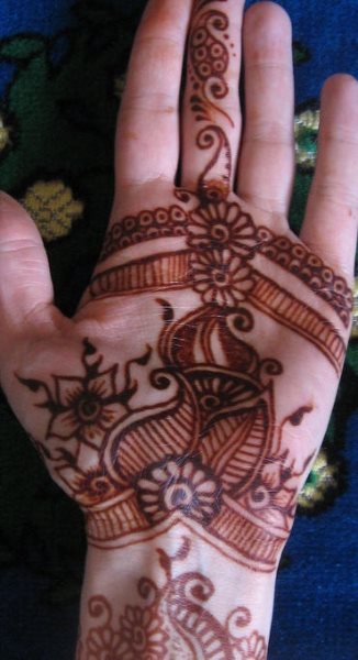 henna tattoo 1045