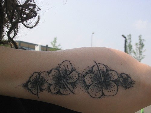 hibiskus blume tattoo 1000