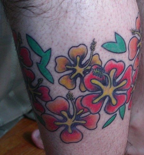 hibiskus blume tattoo 1010