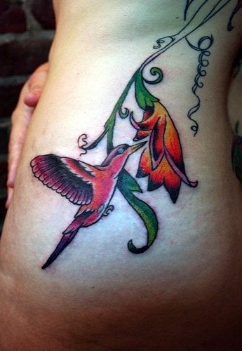 huefte tattoo 519