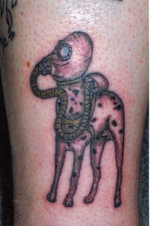 225 hund tattoo