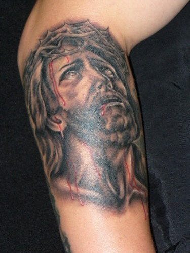 jesus christus tattoo 1012