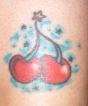 kirsche tattoo 588