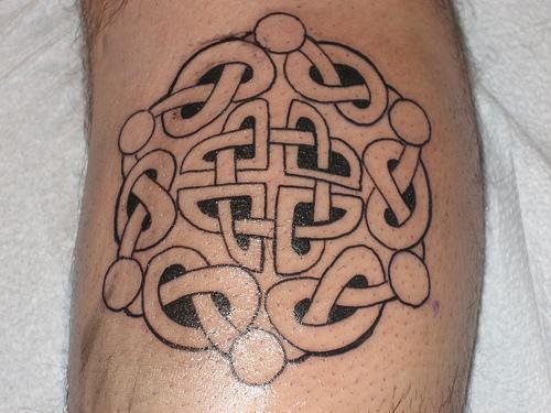 knoten tattoo 1021