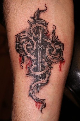 kreuz tattoo 504