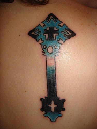 kreuz tattoo 510