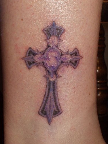 kreuz tattoo 511