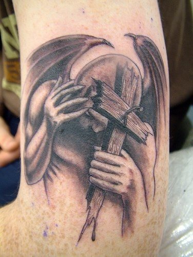 kreuz tattoo 544