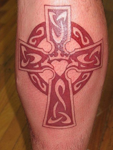 kreuz tattoo 562