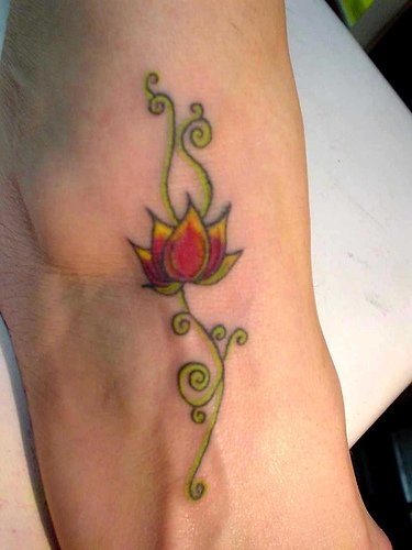 lotusblume tattoo 1103