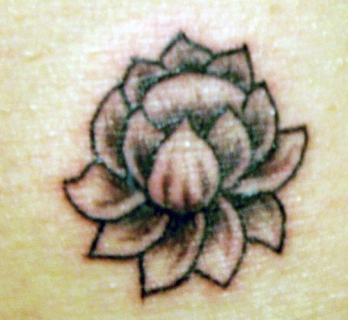 lotusblume tattoo 1033