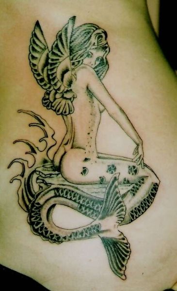 meerjungfrau tattoo 1016
