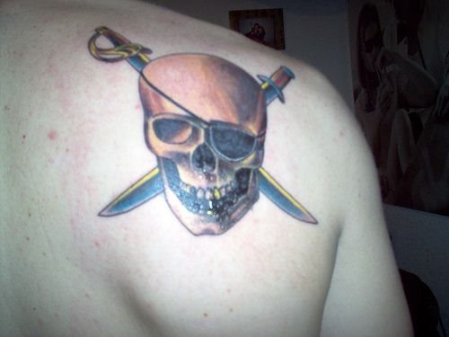 messer tattoo 549