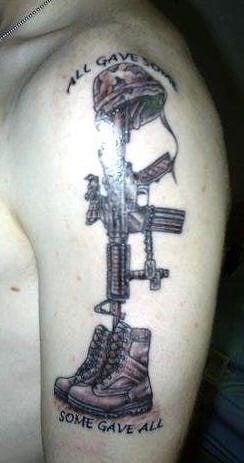 militarische tattoo 1016