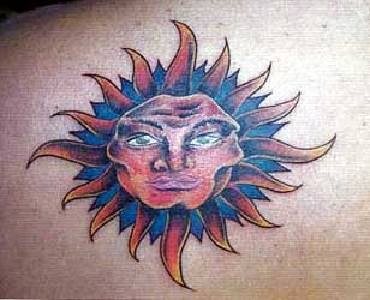 mond sonne tattoo 1051