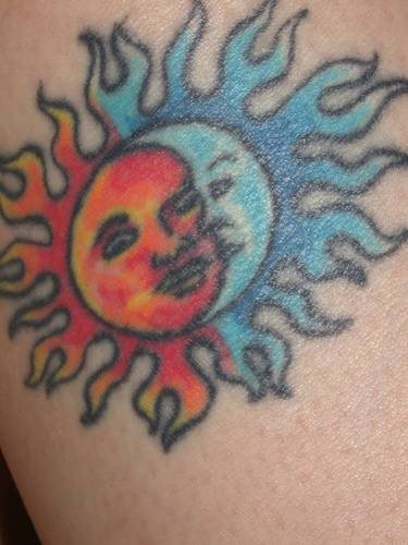 mond sonne tattoo 1061