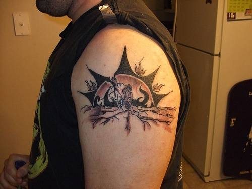 mond sonne tattoo 1079