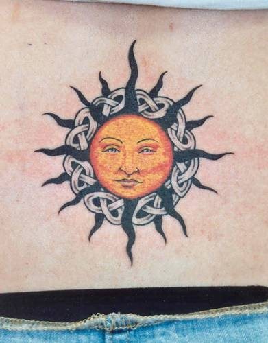 mond sonne tattoo 1087