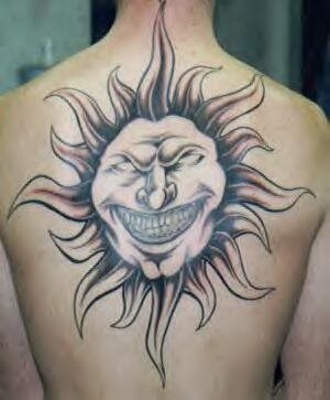 mond sonne tattoo 1017