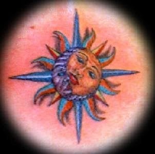 mond sonne tattoo 1042