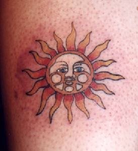 mond sonne tattoo 1047