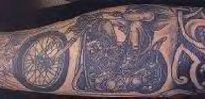 motorradfahrer tattoo 1006