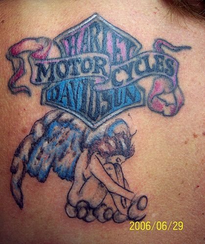 motorradfahrer tattoo 1012
