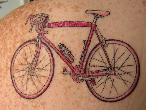 motorradfahrer tattoo 1022