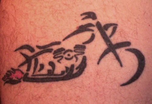 motorradfahrer tattoo 1039