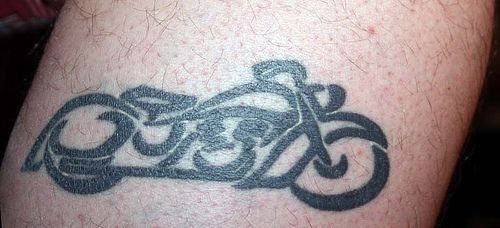 motorradfahrer tattoo 1049